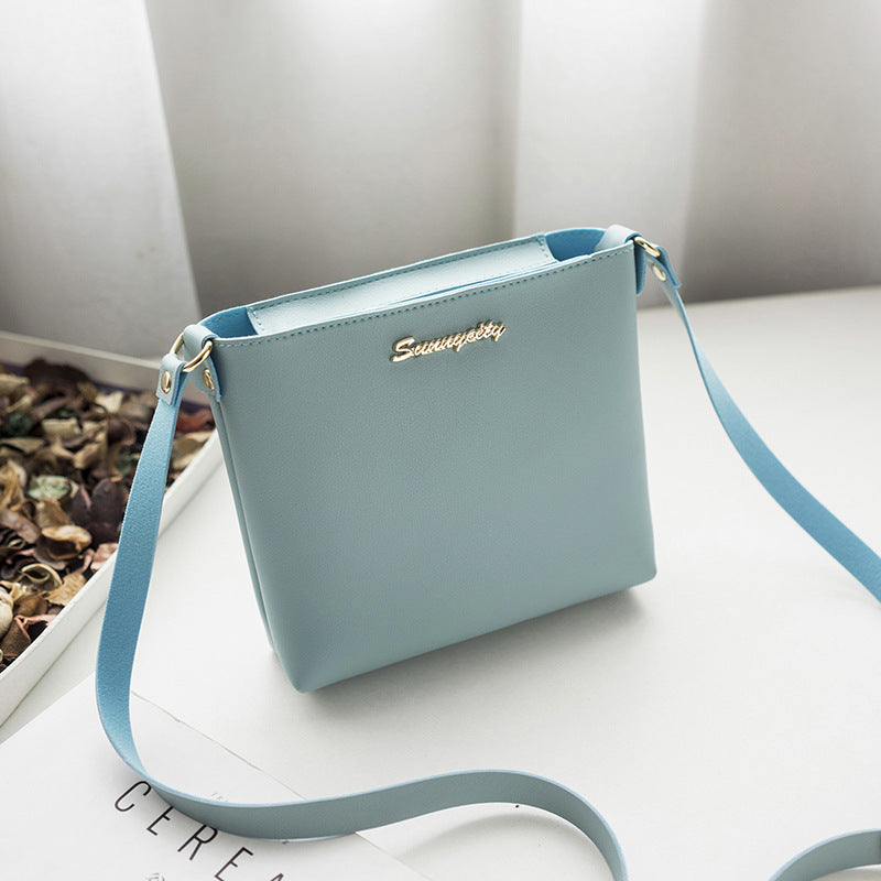 Ladies One Shoulder Diagonal Small Square Bag