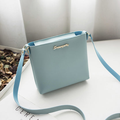 Ladies One Shoulder Diagonal Small Square Bag